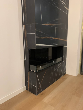 Угловой встраиваемый биокамин Firezo L'angolo Sinistro 1400 Угловой встраиваемый биокамин Firezo L'angolo Sinistro 1400